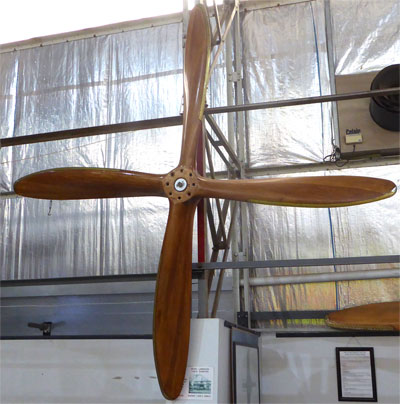 Airspeed Oxford Propeller